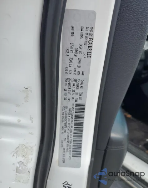 2017 Dodge Durango Sxt z USA, uszkodzony, nr VIN 1C4RDJAG2HC790974